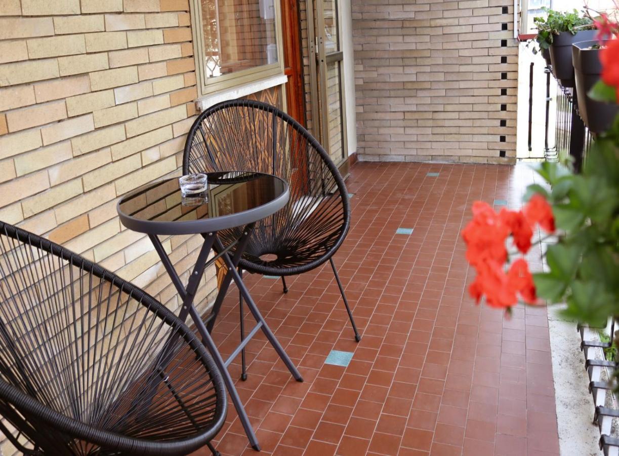 Vista Reale Apartment Caserta Eksteriør bilde