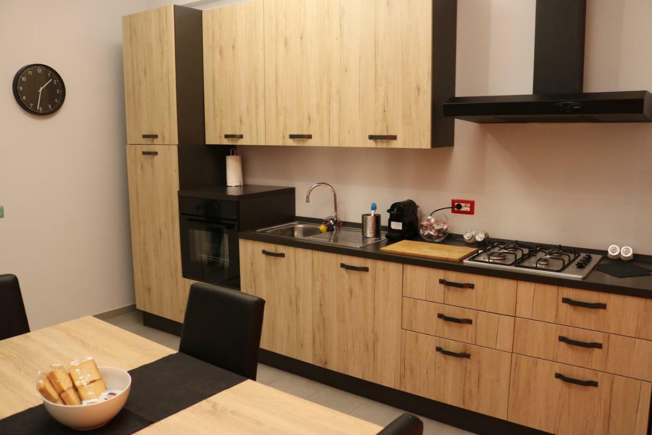 Vista Reale Apartment Caserta Eksteriør bilde