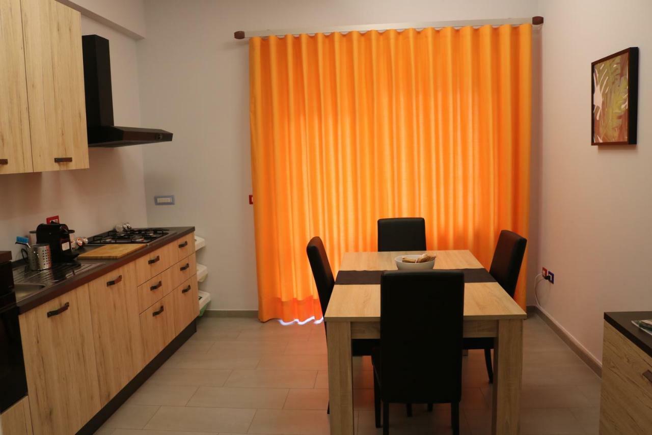 Vista Reale Apartment Caserta Eksteriør bilde